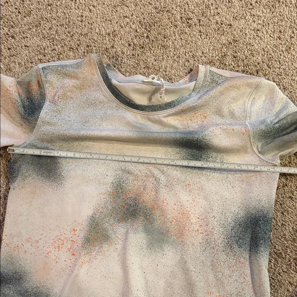 lululemon athletica Multicolor Short Sleeve Tee - Picture 7 of 8